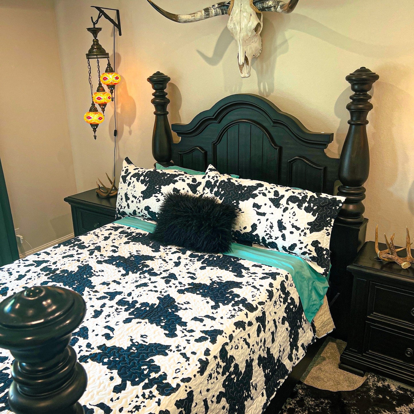 Envy Stylz Boutique Black Cow 3 Piece Quilt Set