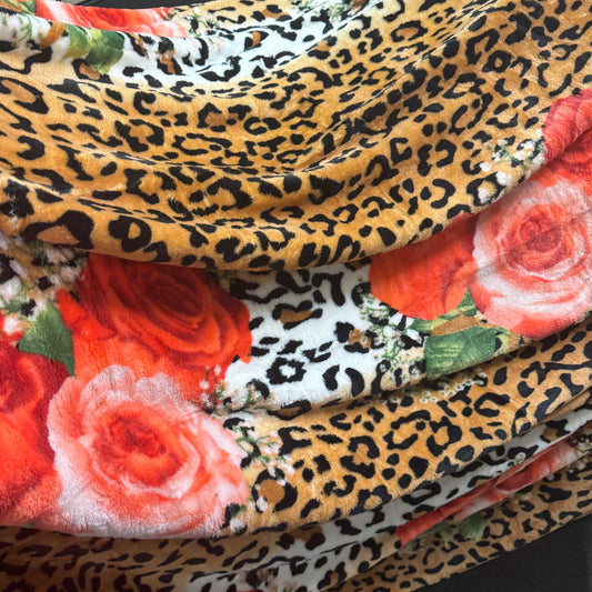 Envy Stylz Boutique Blanket Leopard Rose Oversized Blanket 82"x90”