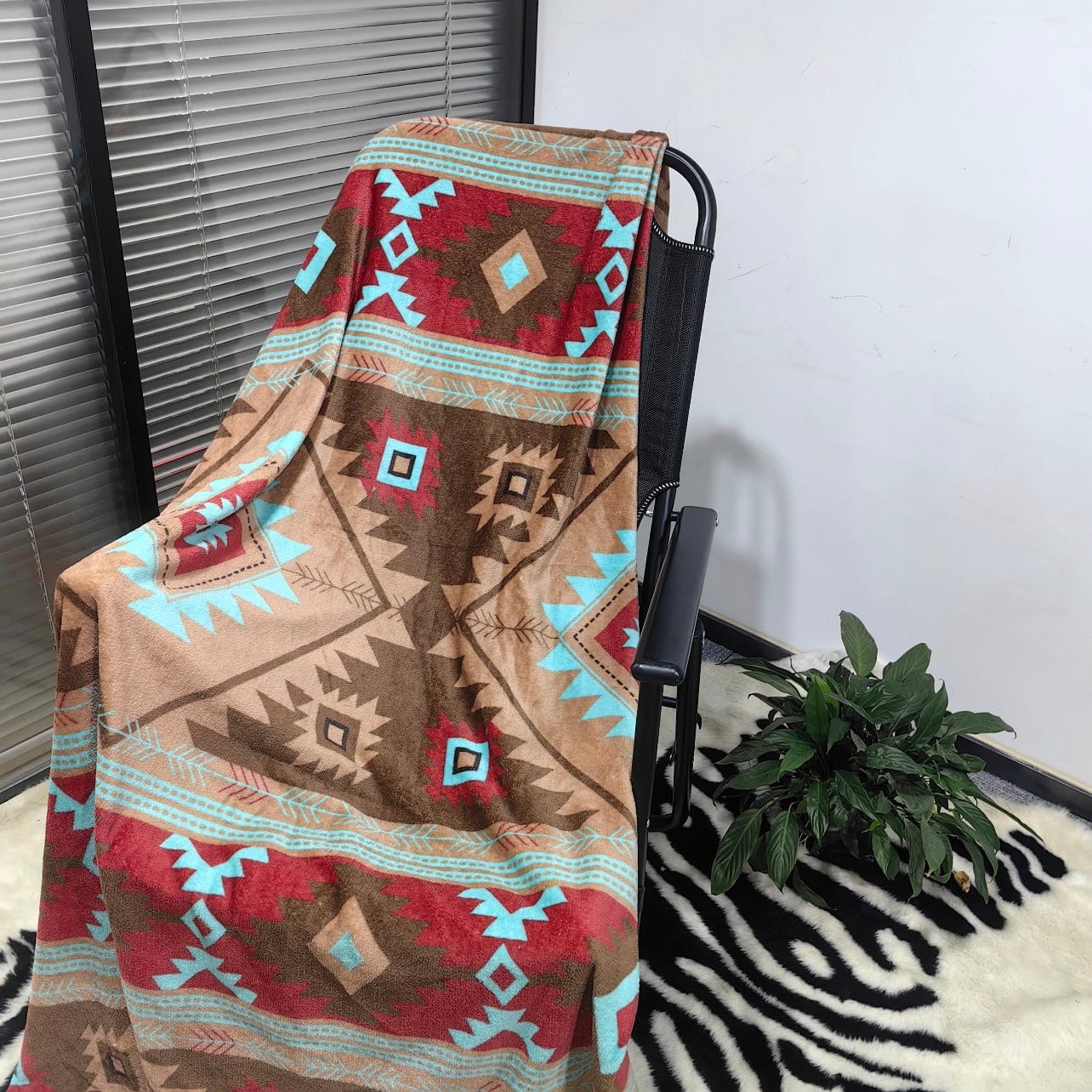 Envy Stylz Boutique Blanket Rawhide Queen Throw Blanket
