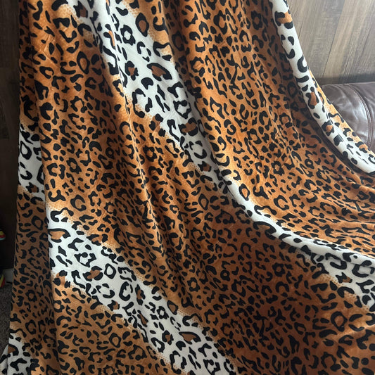 Envy Stylz Boutique Blanket Solid Leopard Soft Oversized Blanket 82"x90"