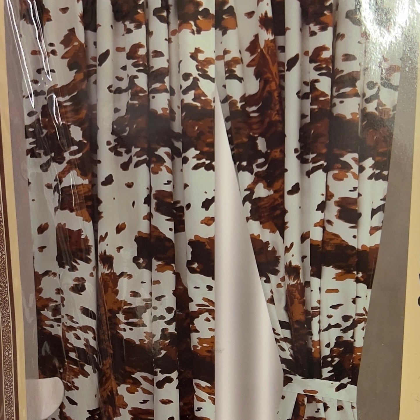 Envy Stylz Boutique Curtain Set Rust Cow