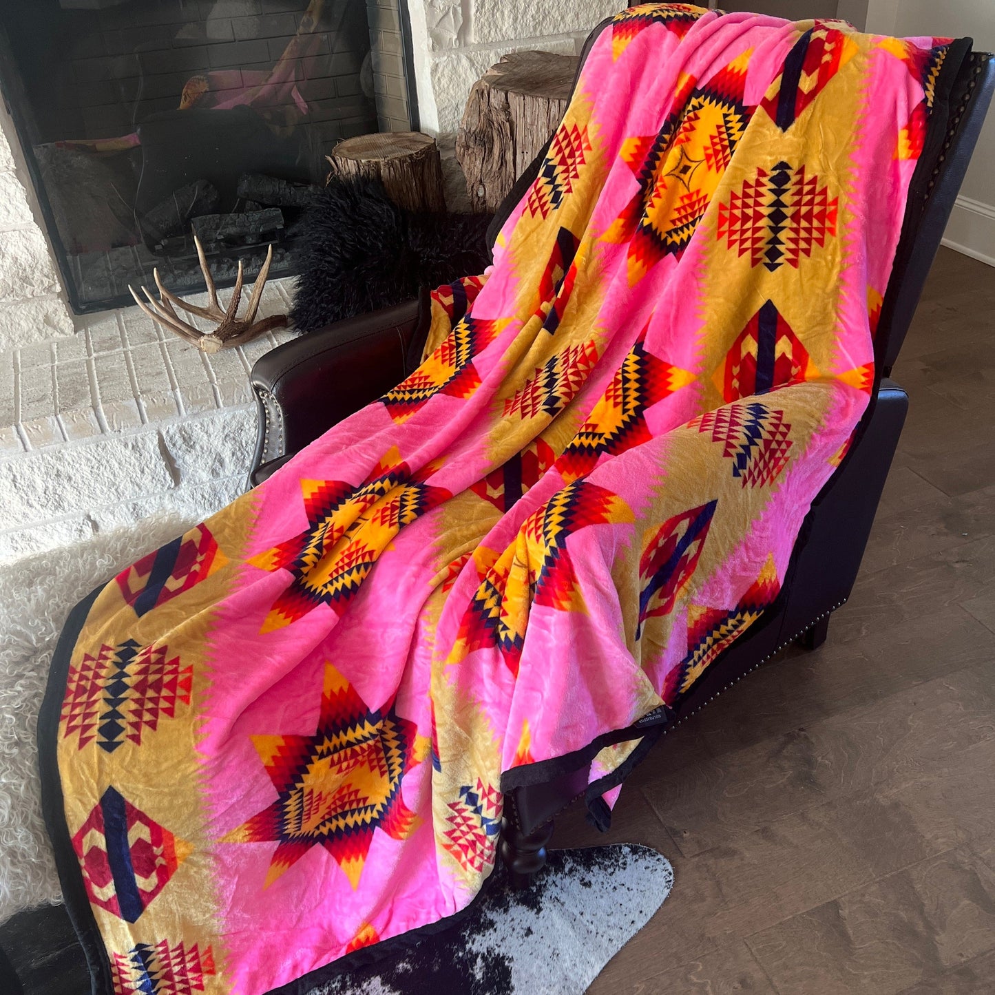 Envy Stylz Boutique Pink Sunrise Throw Blanket