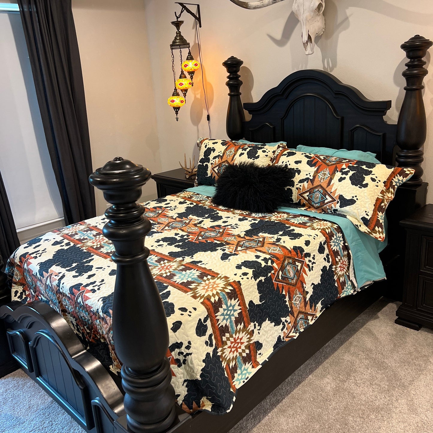 Envy Stylz Boutique Southwest Cow 3 Piece King Size Quilt Set