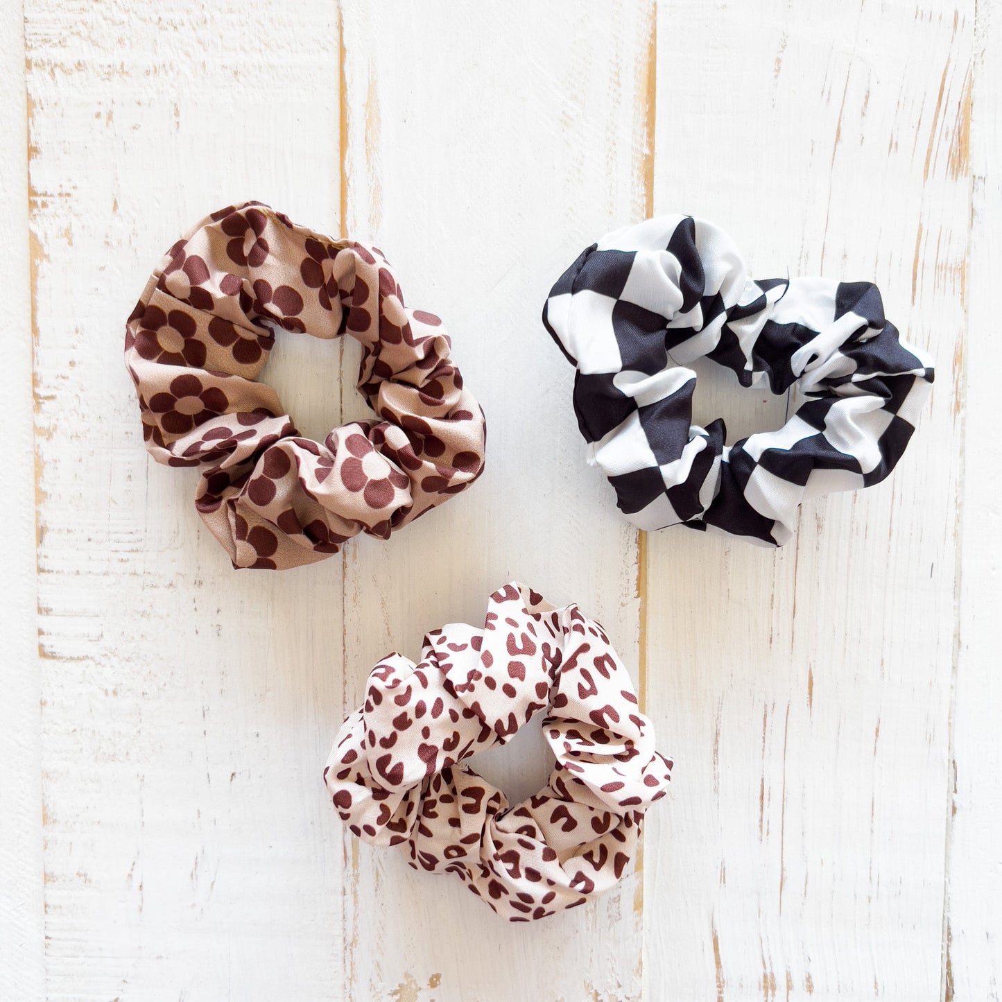 Envy Stylz Boutique Women - Accessories - Hat Pattern Srunchies