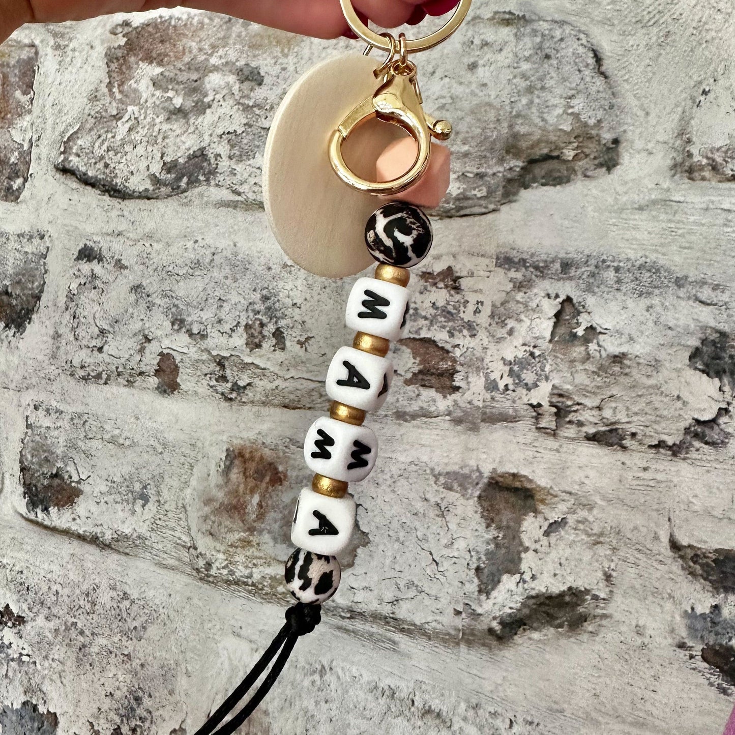 Envy Stylz Boutique Wooden Mama Keychain