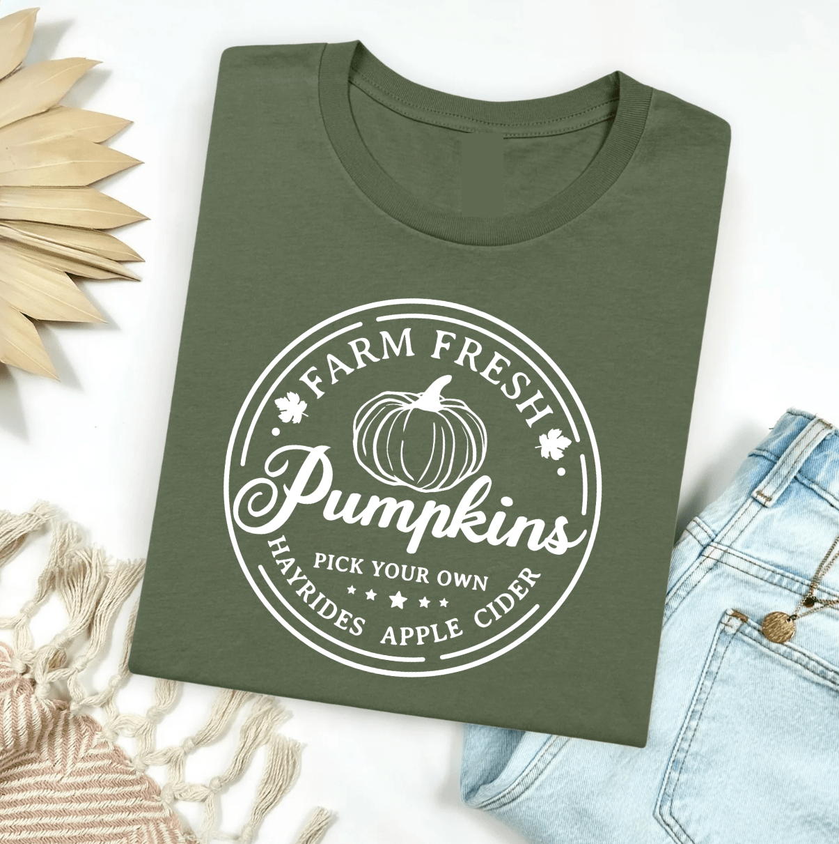 FestiviTees Women - Apparel - Shirts - T-Shirts Farm Fresh Graphic Tee