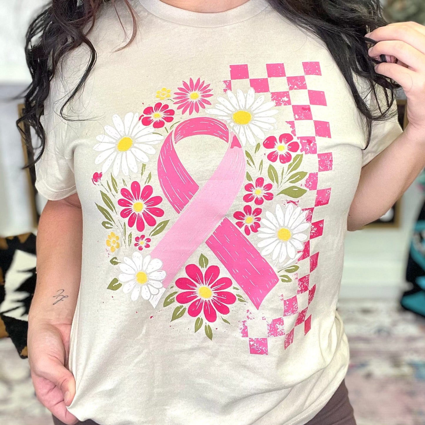 FestiviTees Women - Apparel - Shirts - T-Shirts Floral Breast Cancer Ribbon Graphic Tee