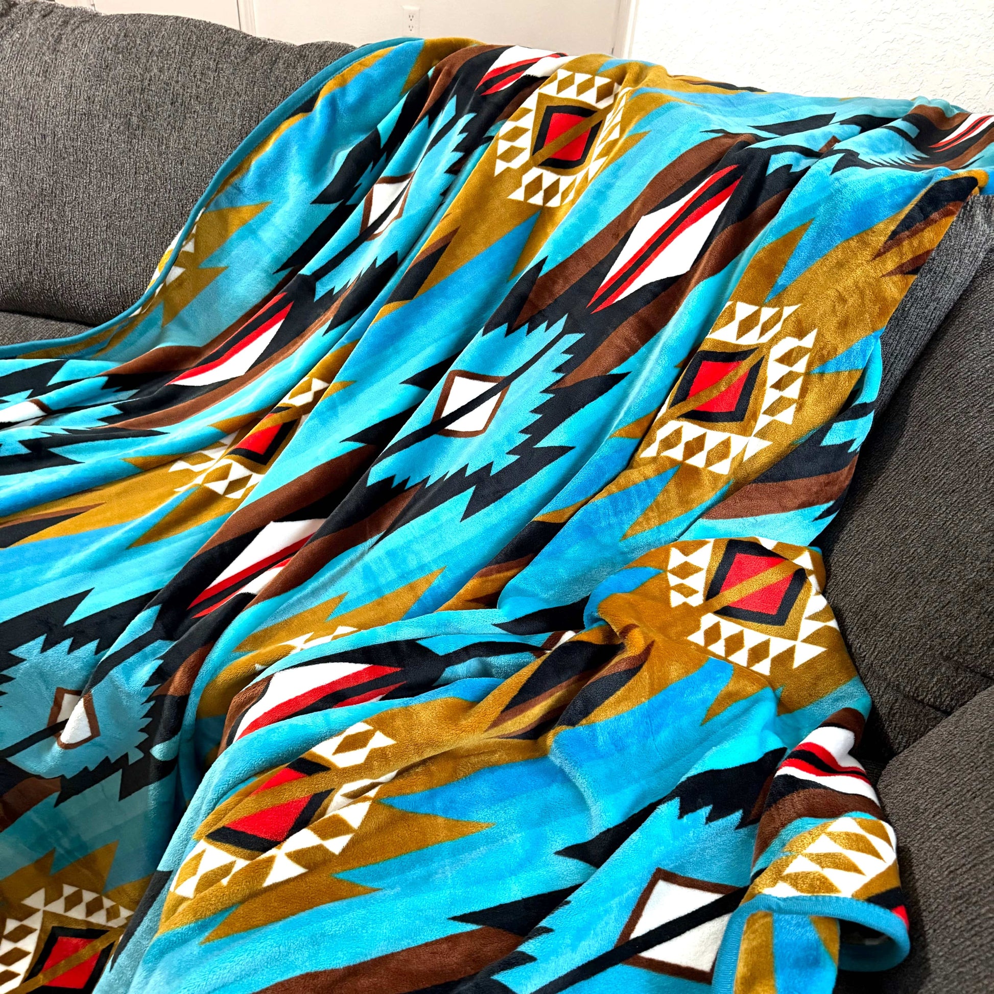 Envy Stylz Boutique Blanket Calhoun Oversized Blanket 82"x90"