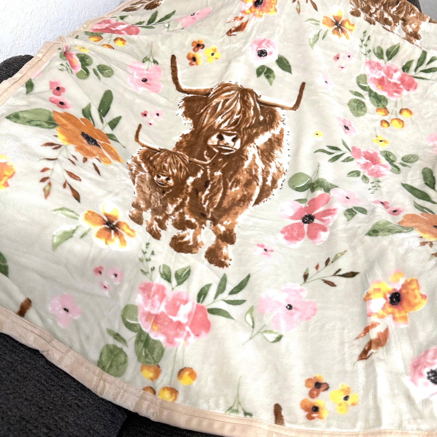 Envy Stylz Boutique Blanket Highland Cow Floral Oversized Blanket 82” x 90”