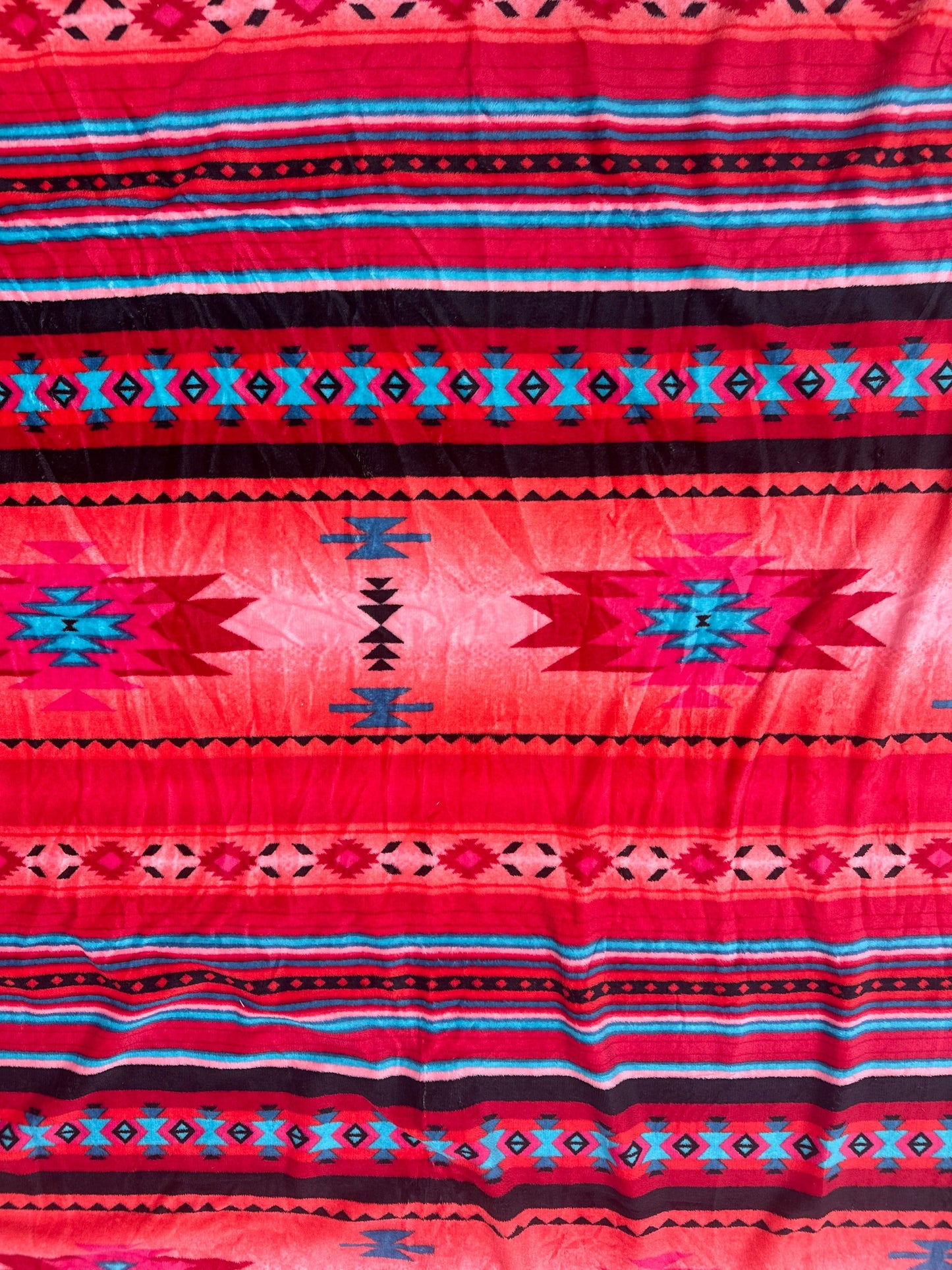 Envy Stylz Boutique Blanket Pink Southwest Aztec THROW 60x80