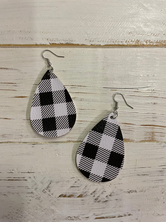 Envy Stylz Boutique Women - Accessories - Earrings Black and White Plaid Leather Teardrop Earrings