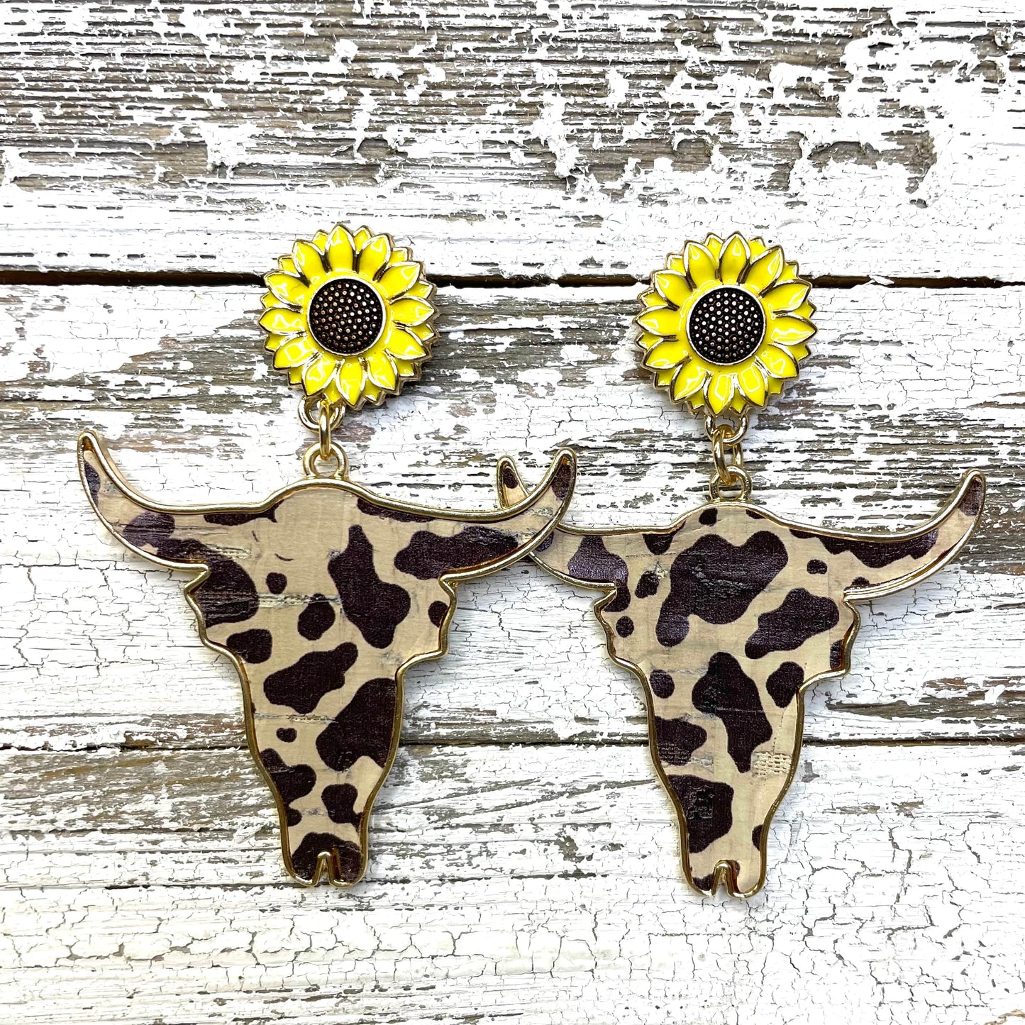 Envy Stylz Boutique Women - Accessories - Earrings Bull Skull & Sunflower Dangle Earrings