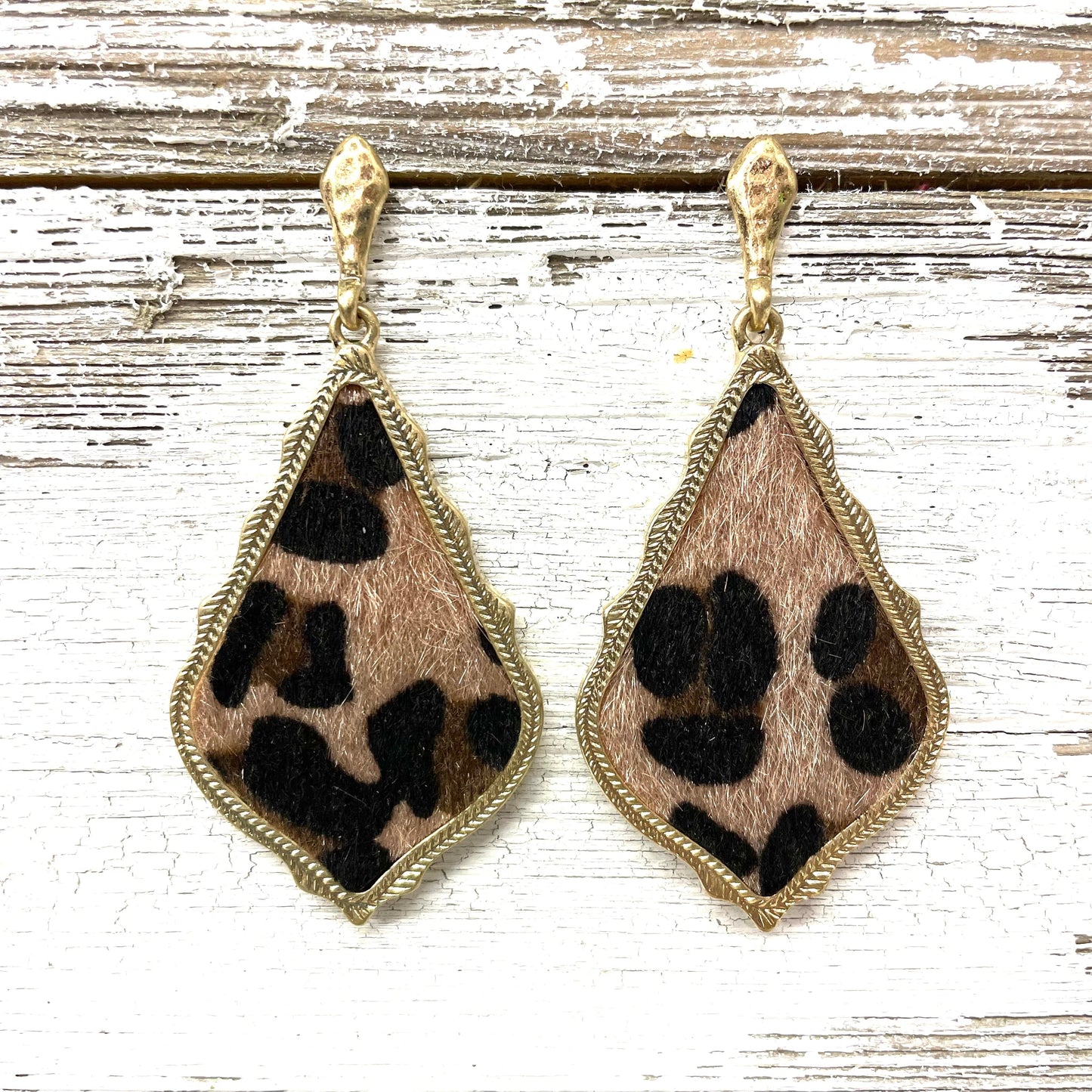 Envy Stylz Boutique Women - Accessories - Earrings Fancy Leopard Dangle Earrings