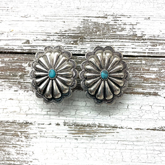 Envy Stylz Boutique Women - Accessories - Earrings Large Silver Flower Stud Earrings