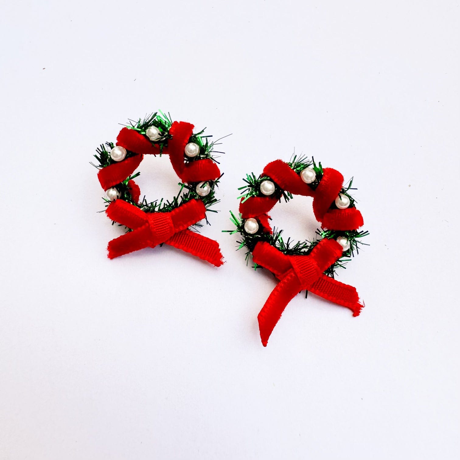 Envy Stylz Boutique Women - Accessories - Earrings Red Bow Christmas Wreath Earrings