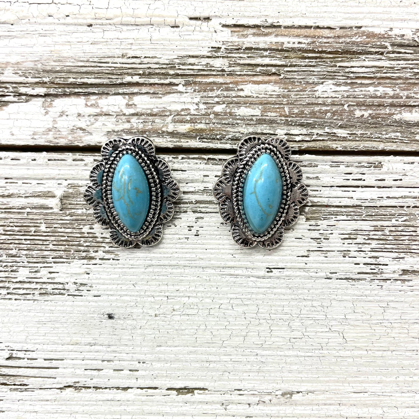 Envy Stylz Boutique Women - Accessories - Earrings Turquoise Oval Stud Earrings