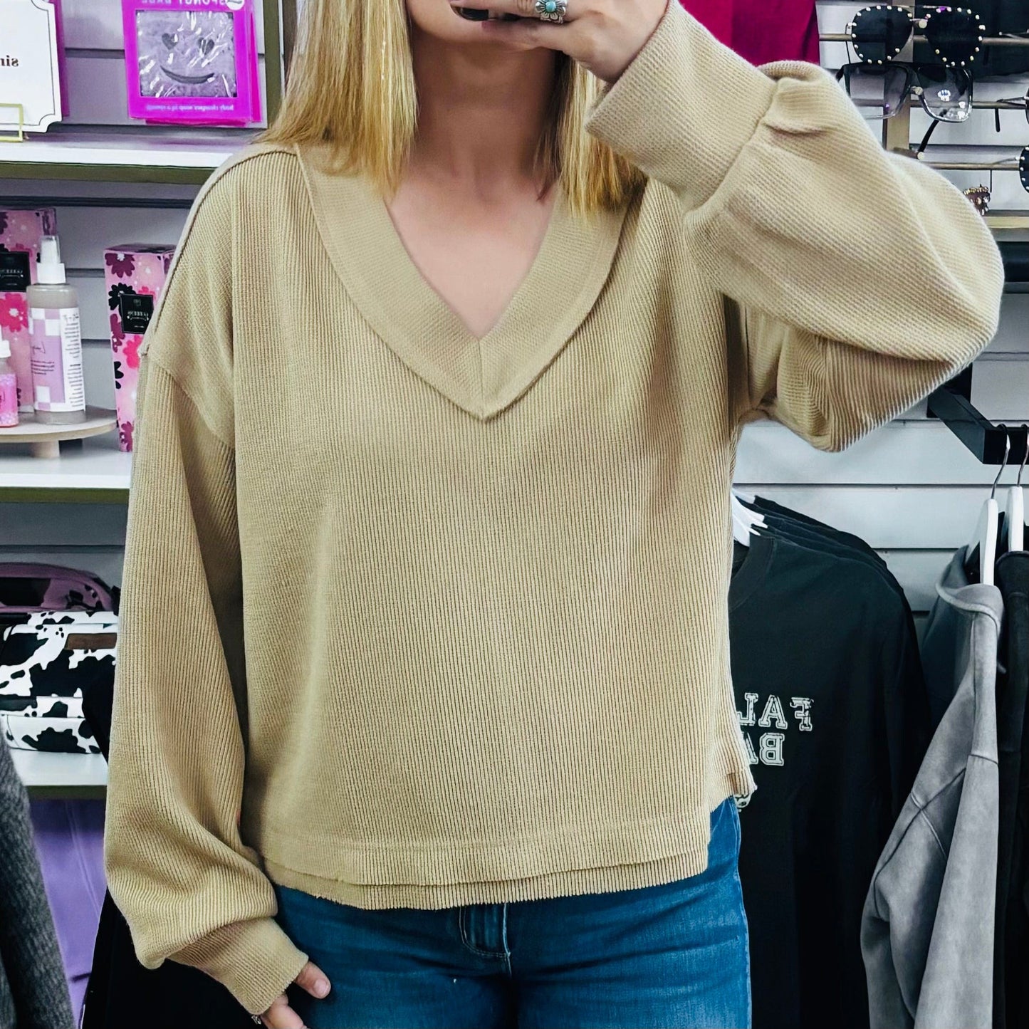 Envy Stylz Boutique Women - Apparel - Shirts - Pull Over Tan V-neck Pullover