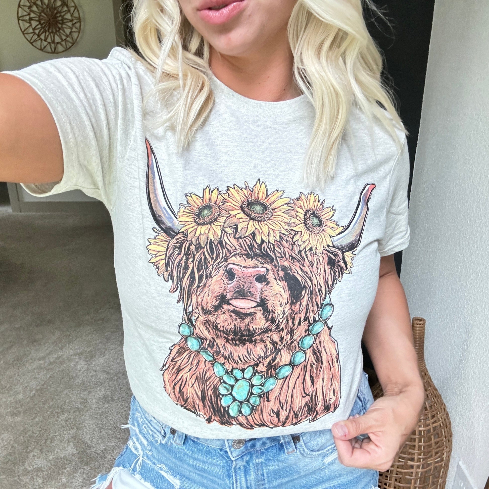 Envy Stylz Boutique Women - Apparel - Shirts - T-Shirts Cow With Gemstone Necklace Highland Cow Crew Graphic Tee