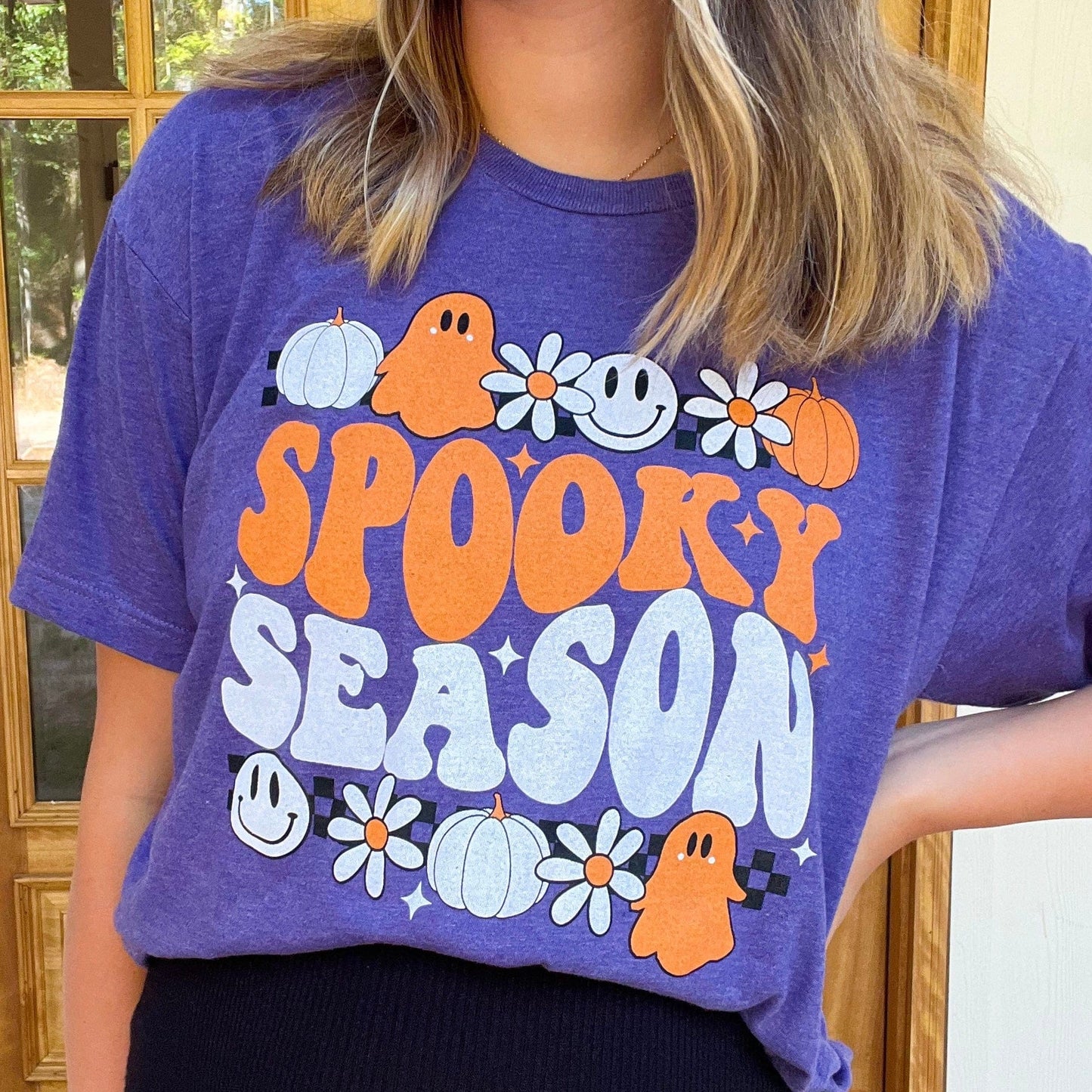 Envy Stylz Boutique Women - Apparel - Shirts - T-Shirts Floral Ghost Spooky Season Soft Graphic Tee