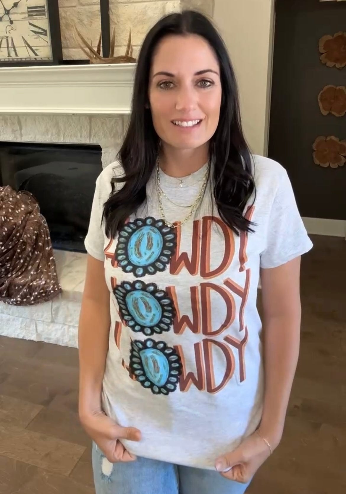 Envy Stylz Boutique Women - Apparel - Shirts - T-Shirts Howdy Turquoise Graphic Tee