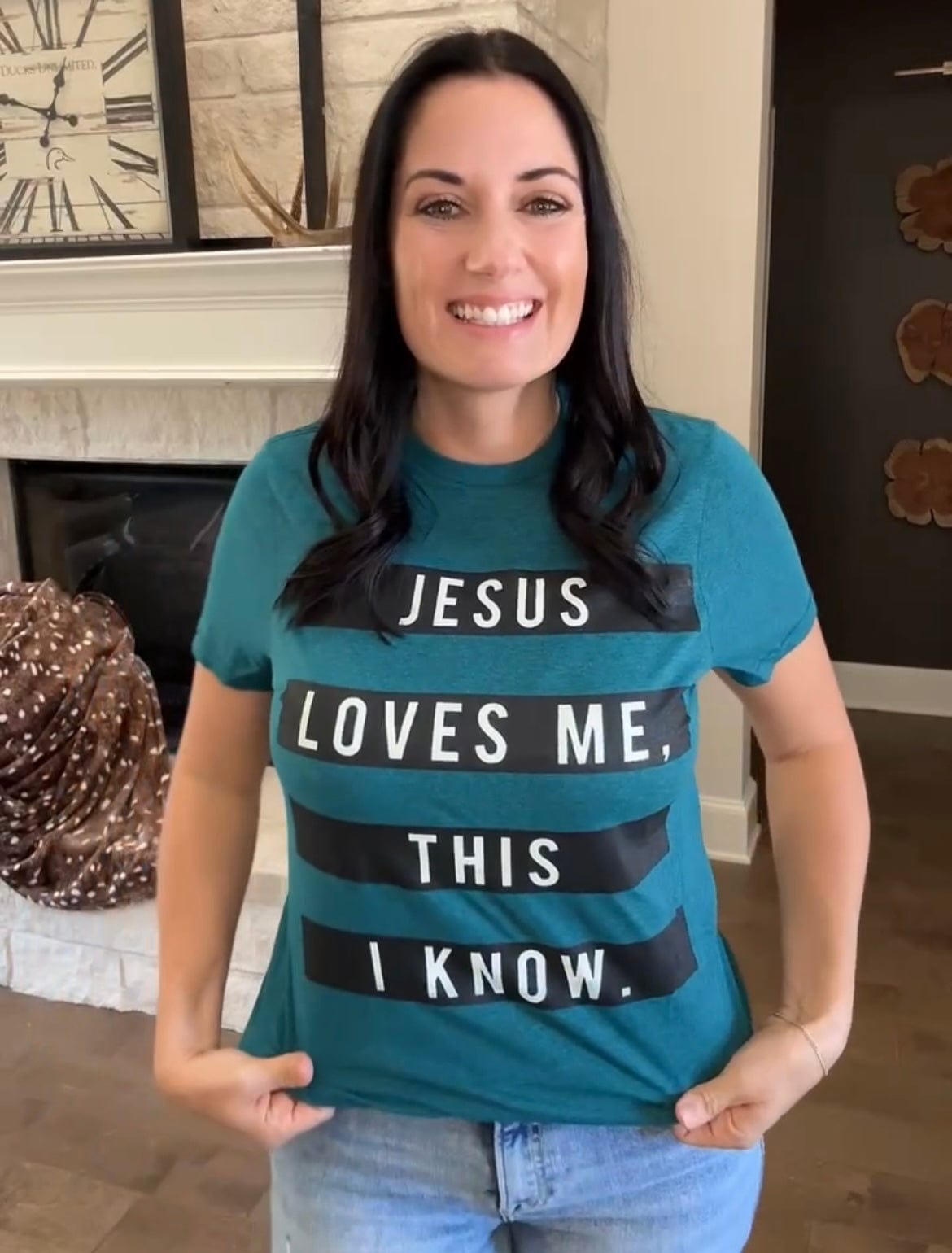 Envy Stylz Boutique Women - Apparel - Shirts - T-Shirts Jesus Loves Me This I Know Graphic Tee