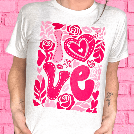 Envy Stylz Boutique Women - Apparel - Shirts - T-Shirts Love And Roses Graphic Tee