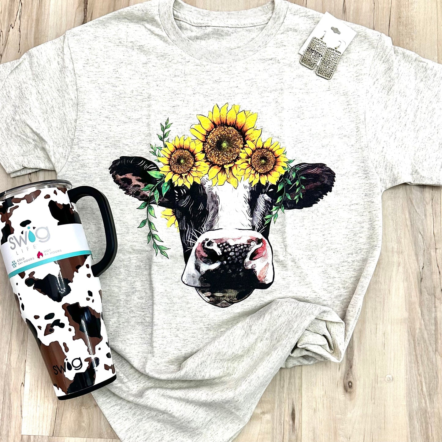 Envy Stylz Boutique Women - Apparel - Shirts - T-Shirts Sunflower Cow Graphic Tee