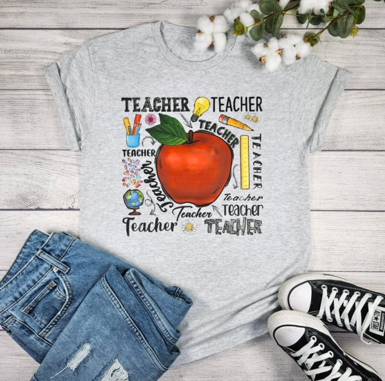 Envy Stylz Boutique Women - Apparel - Shirts - T-Shirts Teacher Apple Graphic Tee