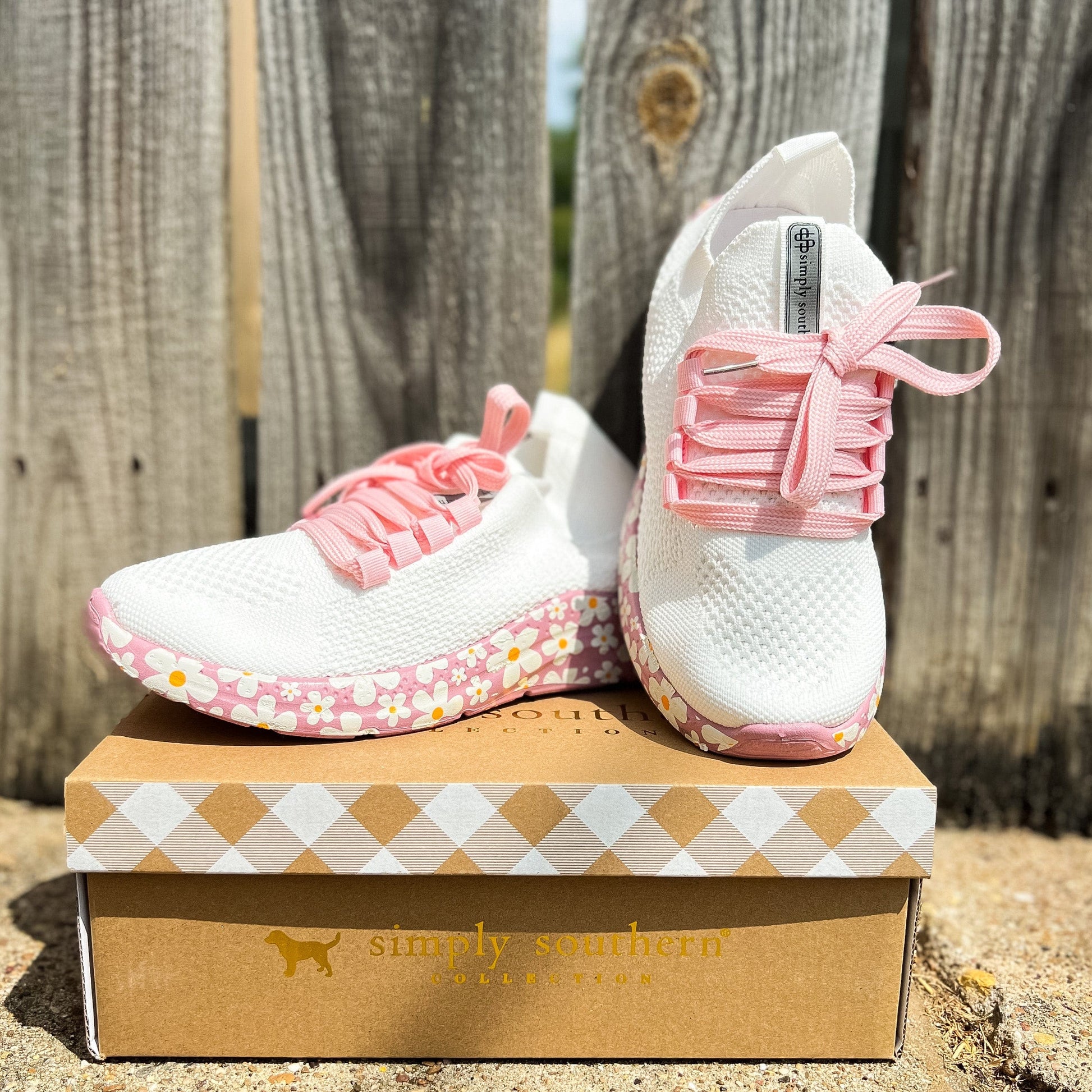 Envy Stylz Boutique Women - Apparel - Shirts - T-Shirts The Flower Child Sneakers Simply Southern