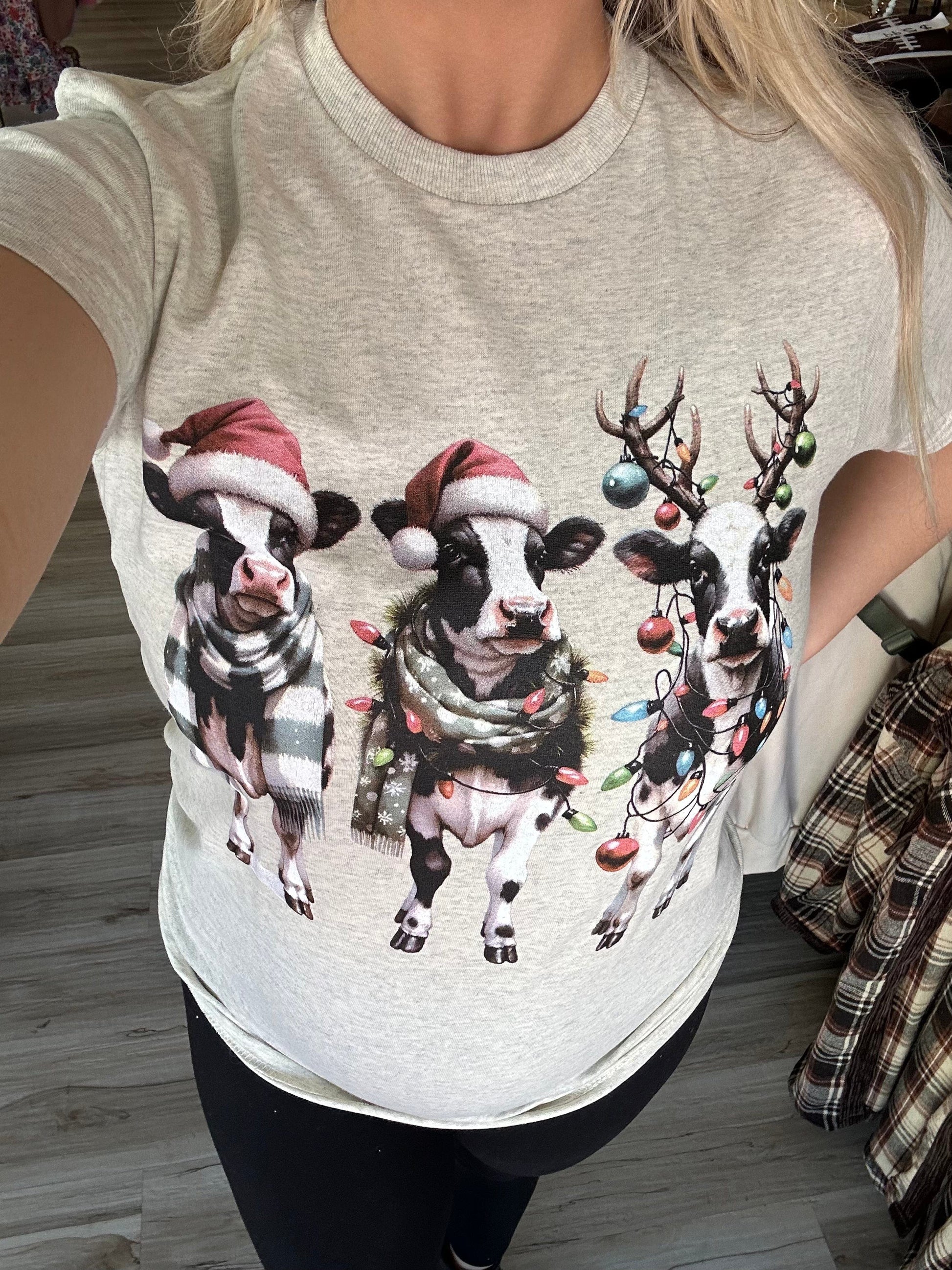 Envy Stylz Boutique Women - Apparel - Shirts - T-Shirts THREE COWS CHRISTMAS LIGHTS Graphic T-shirt