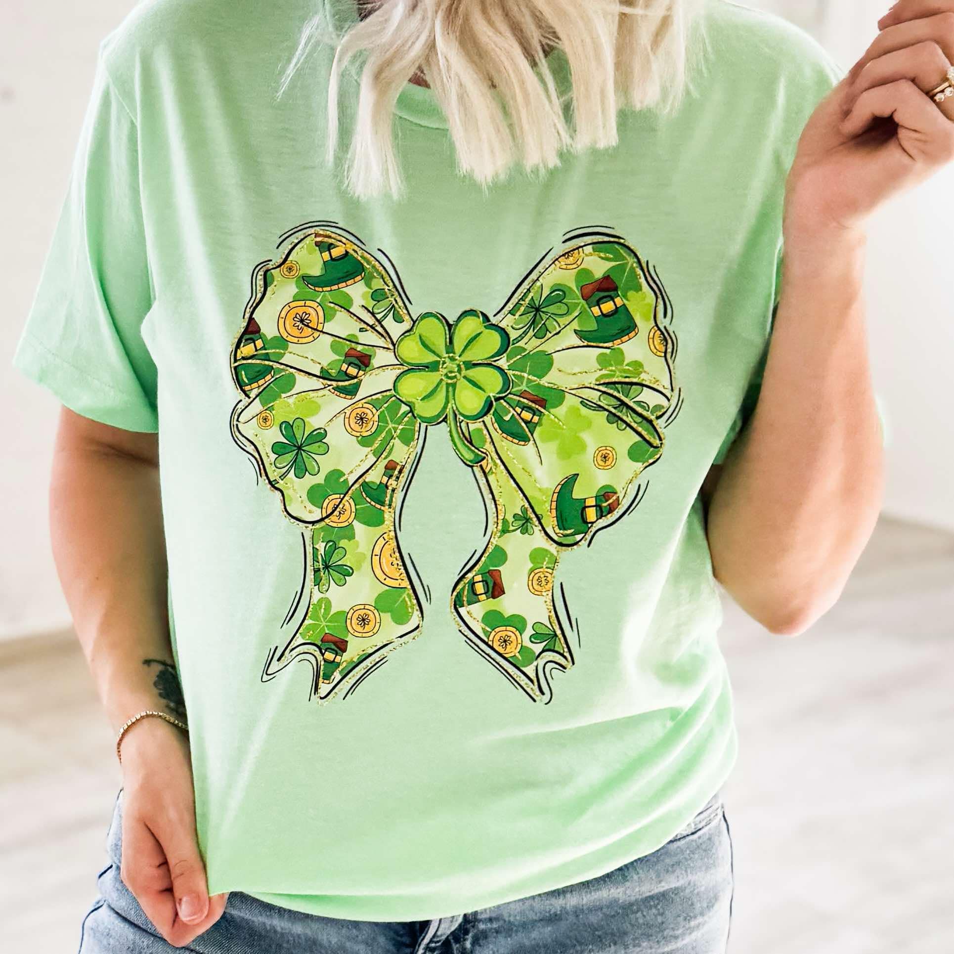 Envy Stylz Wholesale Women - Apparel - Shirts - T-Shirts Saint Patricks Day Bow Graphic Tee