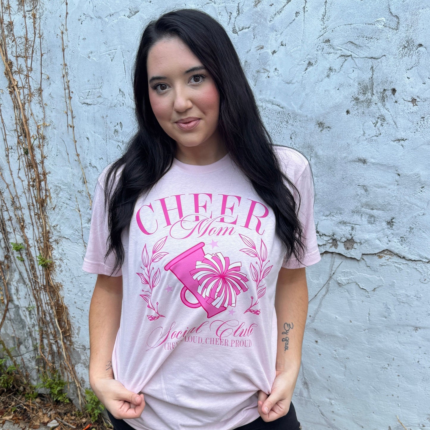 FestiviTees Women - Apparel - Shirts - T-Shirts Cheer Mom Graphic Tee