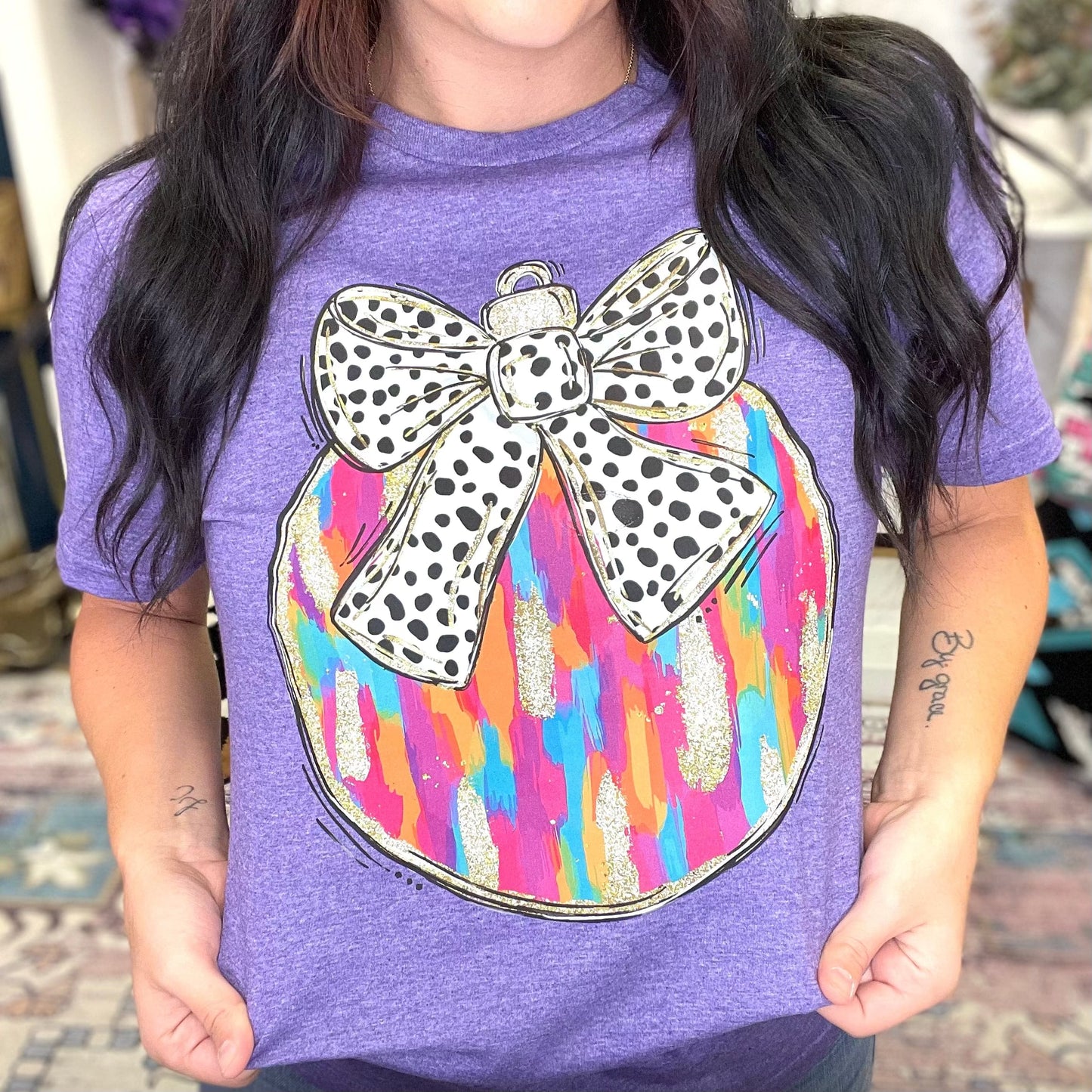 FestiviTees Women - Apparel - Shirts - T-Shirts Paint Stroke Ornament Graphic Tee
