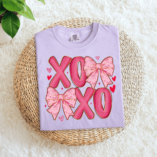 FestiviTees Women - Apparel - Shirts - T-Shirts XOXO Bow Graphic Tee