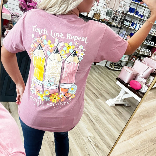 Simply Southern Women - Apparel - Shirts - T-Shirts Teach Love Repeat Simply Southern Graphic Tee
