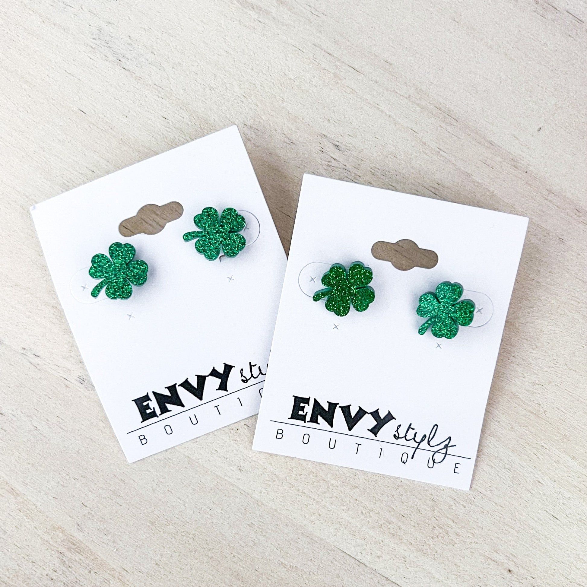 Envy Stylz Boutique Coolie - Can - Drink St Patrick's Day Shamrock Glitter Earrings