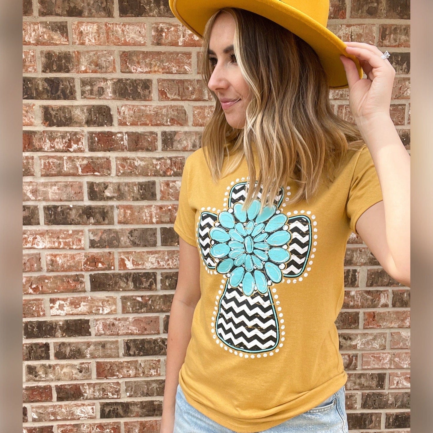 Envy Stylz Boutique Women - Apparel - Shirts - T-Shirts Chevron Turquoise Cross Graphic Tee