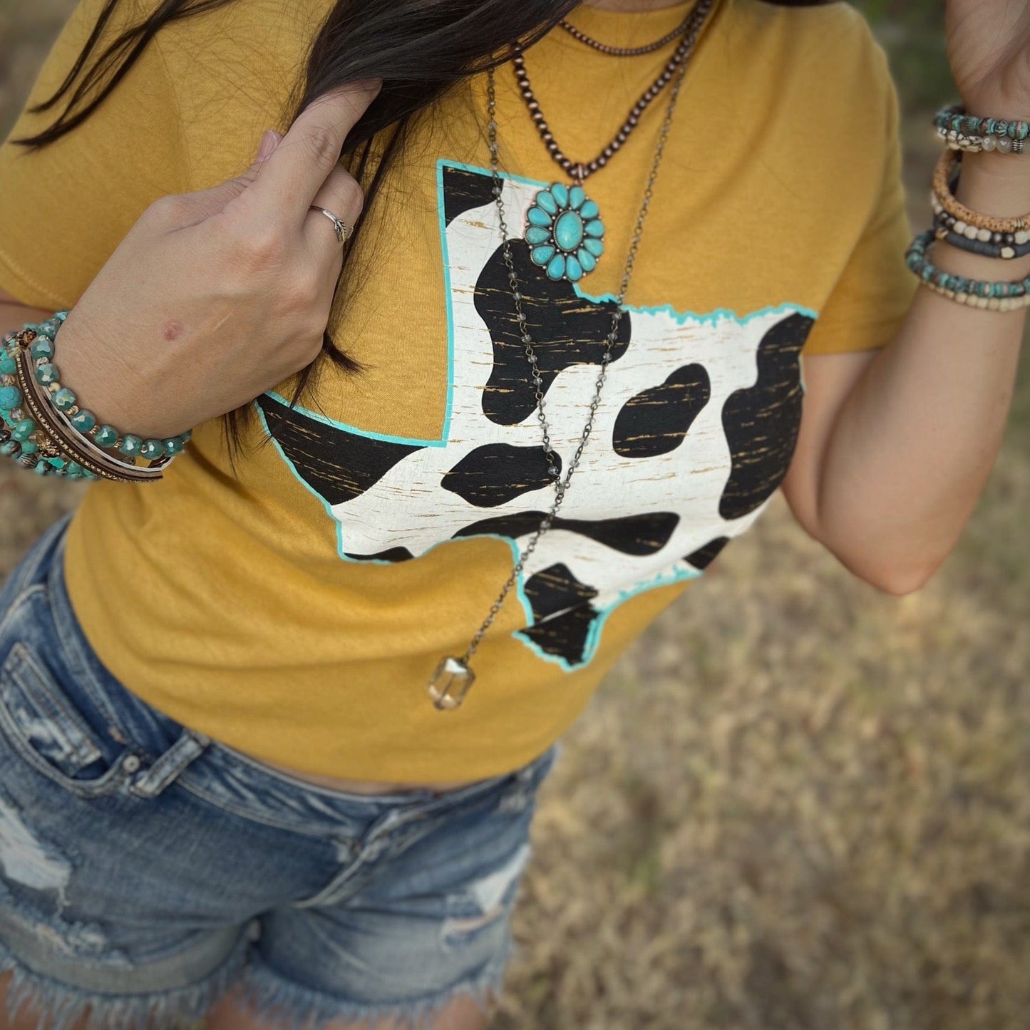 Envy Stylz Boutique Women - Apparel - Shirts - T-Shirts Texas Cow Pattern Graphic Tee