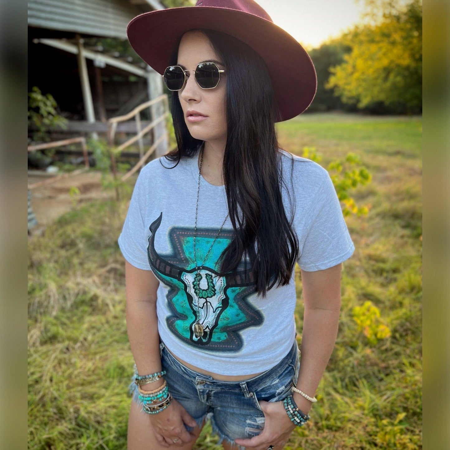Envy Stylz Boutique Women - Apparel - Shirts - T-Shirts Turquoise Bull Skull Graphic Tee