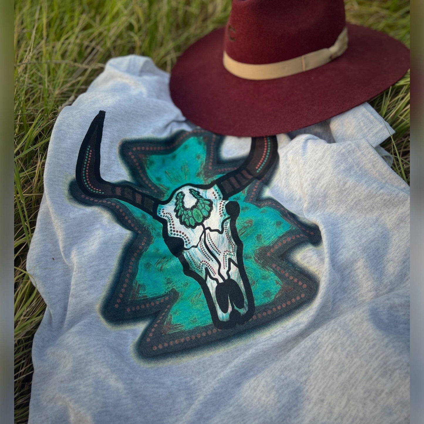 Envy Stylz Boutique Women - Apparel - Shirts - T-Shirts Turquoise Bull Skull Graphic Tee