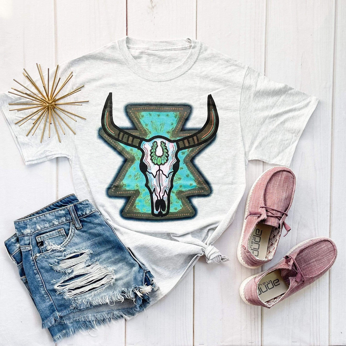 Envy Stylz Boutique Women - Apparel - Shirts - T-Shirts Turquoise Bullskull Graphic Tee